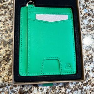 Andar Denner Wallet